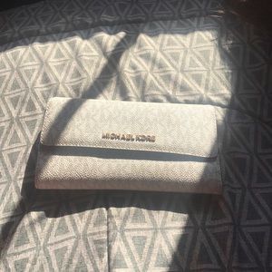 Michael Kors wallet